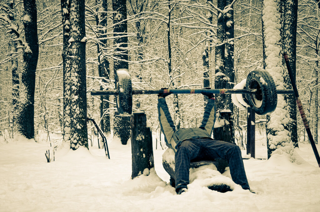 winter-outdoor-gym-training